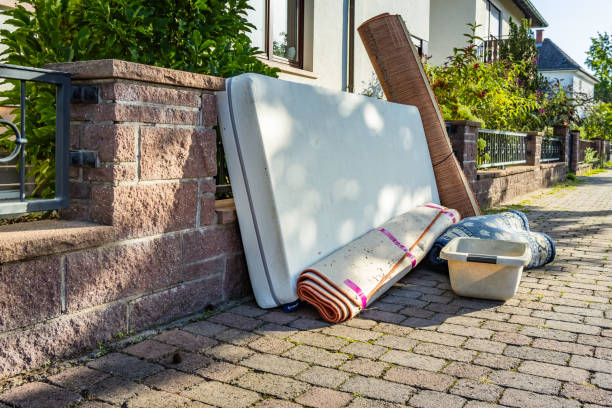 Best Yard Waste Removal  in West Rancho Dominguez, CA